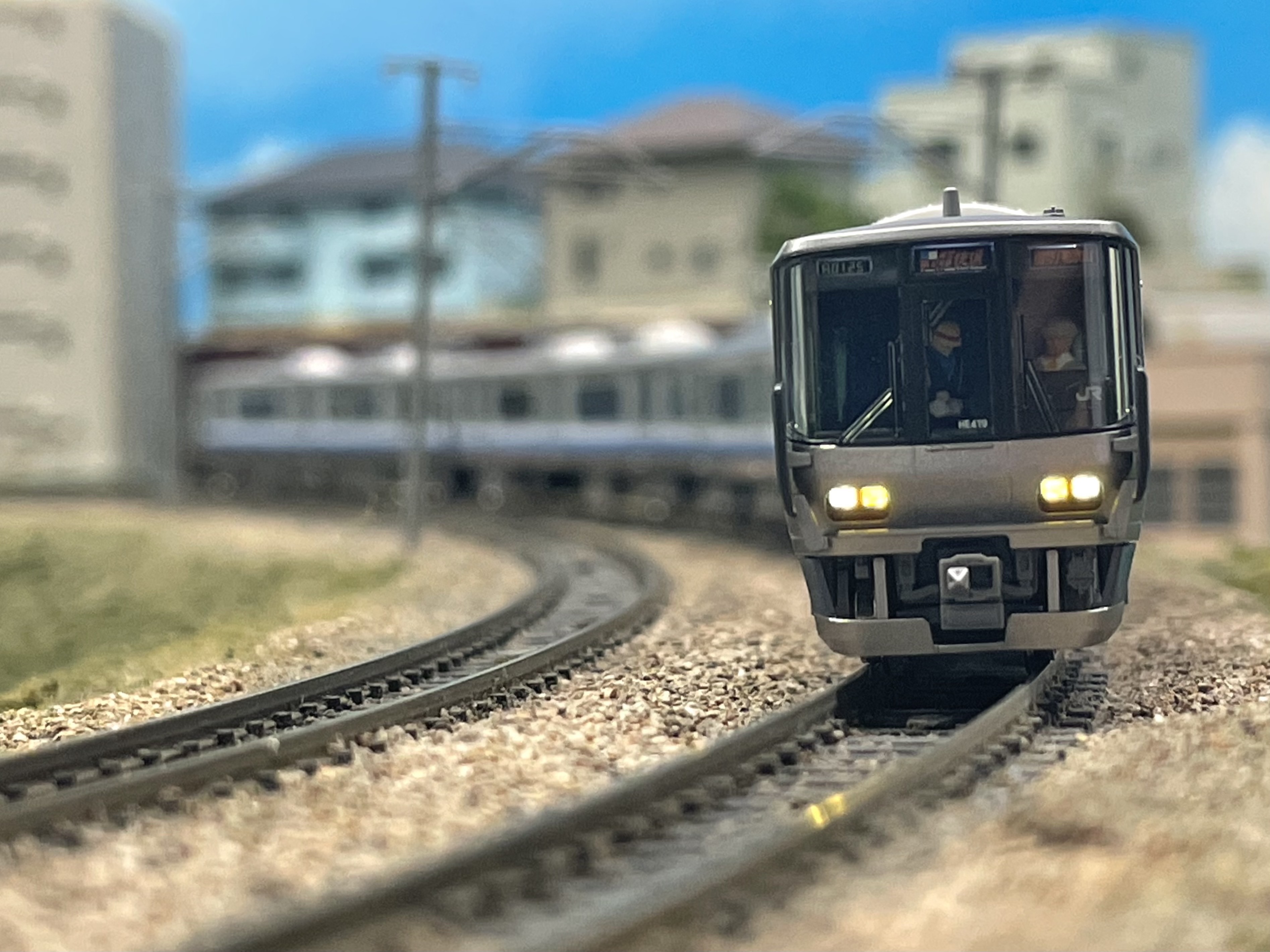 KATO鉄道模型オンラインショッピング 223系2500番台タイプ「関空・紀州路快速」4両セット: 現在販売中の商品 - kato