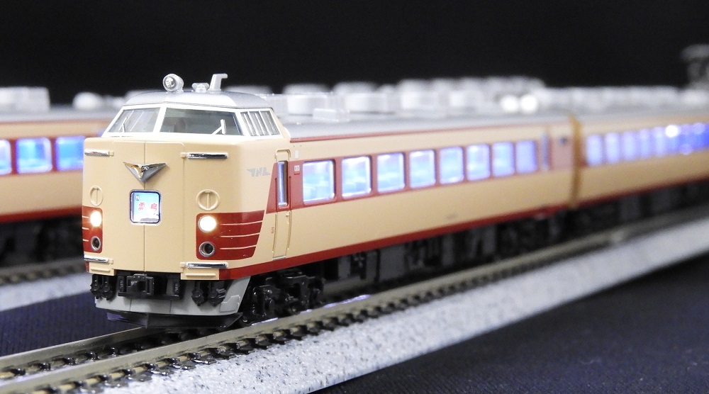 KATO鉄道模型オンラインショッピング 485系200番台6両基本セット 室内